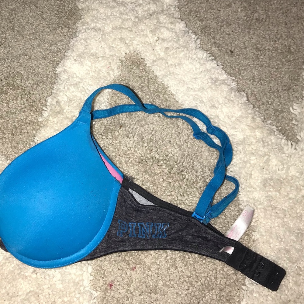 🌻Vs PINK push up bra